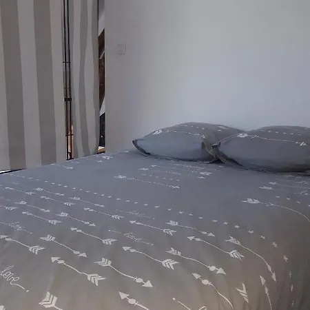 Vakantiehuis La Maison Des Chiens Rouges